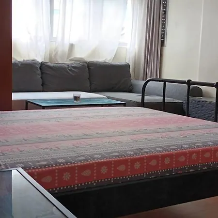 Private With Shared Bathroom Privatunterkunft Bobadela